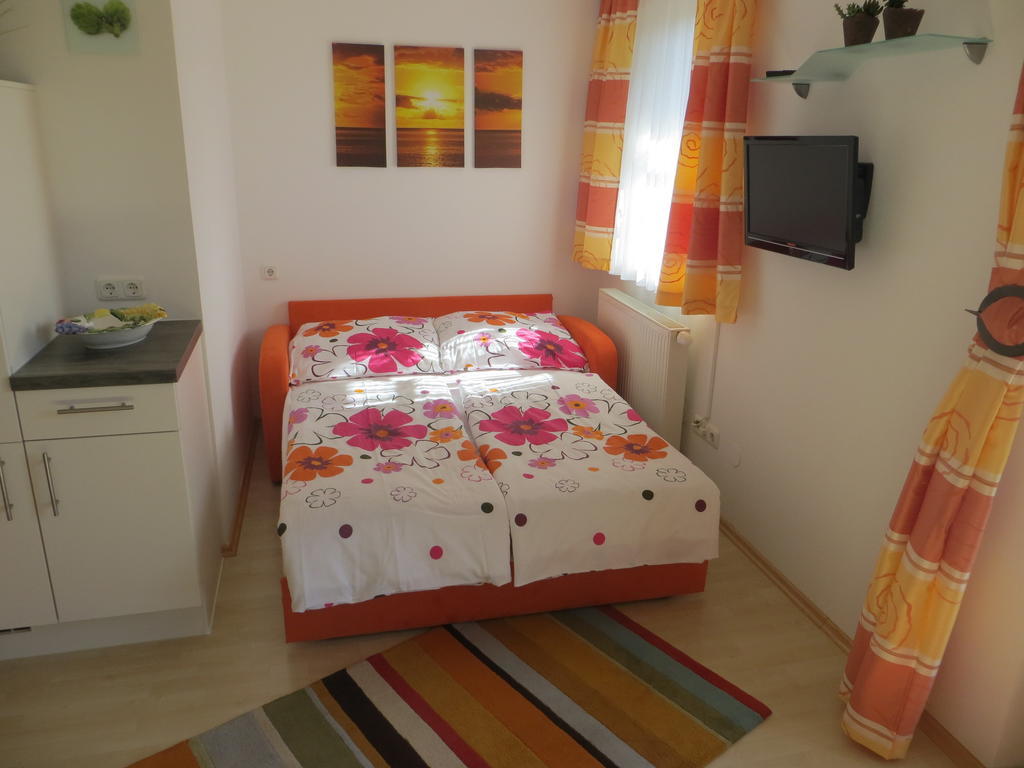 Ferienwohnung Brigitte Perner Нусдорф-ам-Аттерзее Номер фото